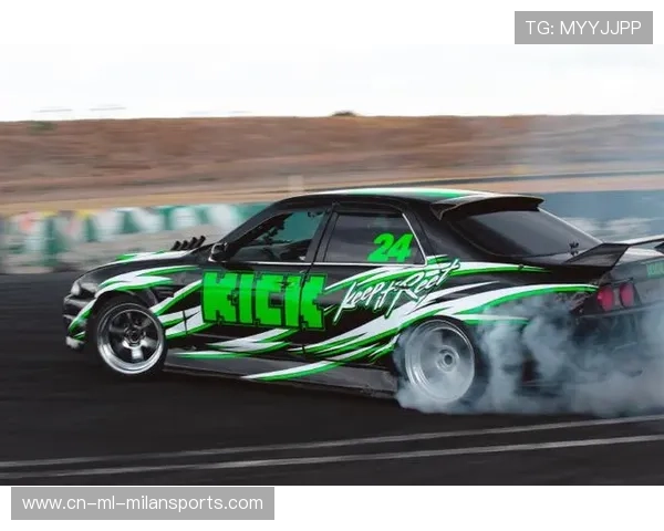 博塔斯低抓力赛道中精准漂移