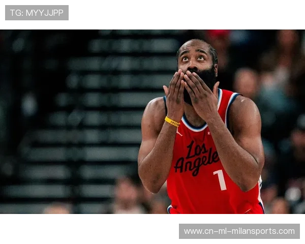 快船主场强势收下黄蜂