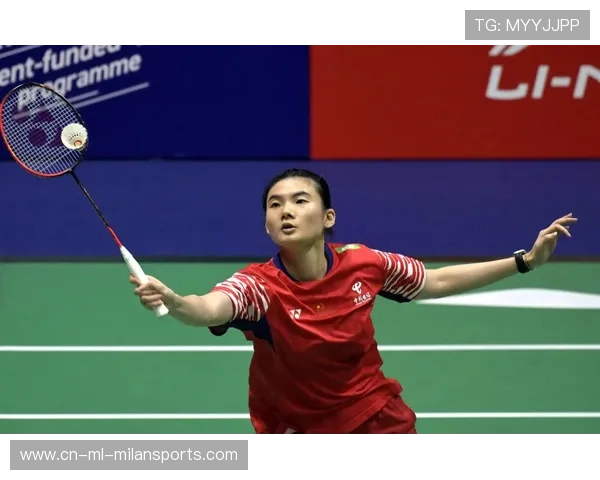 羽毛球超高速拉杀破解对手防线